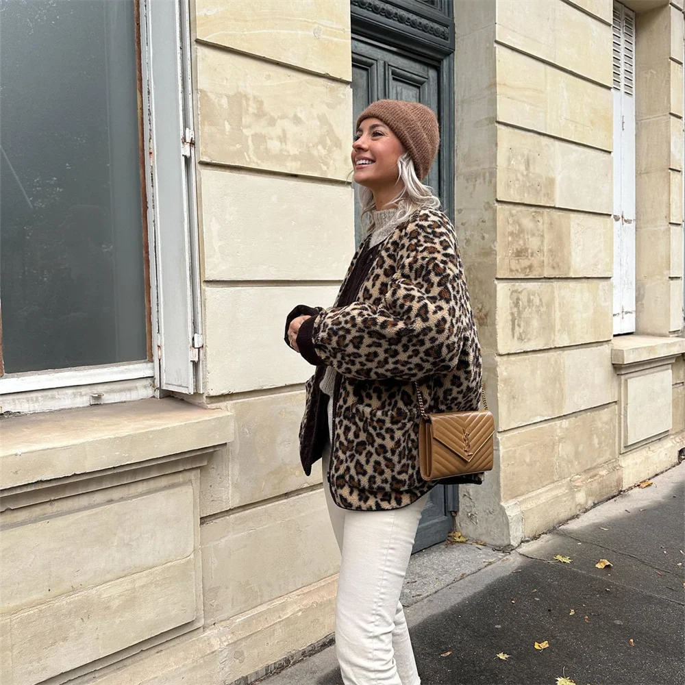 Leah | Oversize Warme Winterjacke Damen | Leopardenmuster