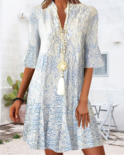 Kunigunden | Kurzärmeliges Minikleid für Damen mit Boho-Print | Spaltkragen