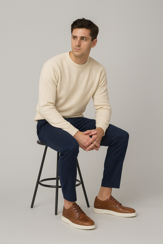 Sneakers I Læderlook Med Hvid Sål