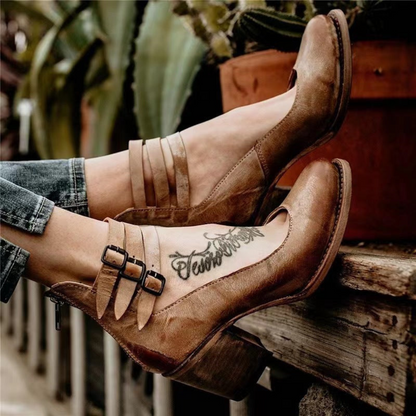 Shoe - Durable Blend Modern Shape & Stable Support.